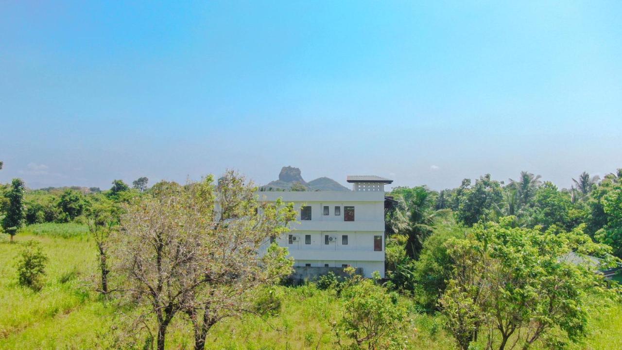 Sigiri Sierra View Resort Sigiriya Ngoại thất bức ảnh